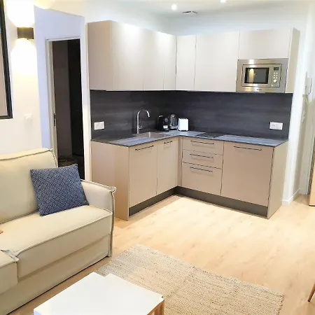 Hypercentre/lamartine 106 Apartament